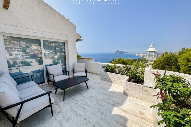 Altea - Villa con magnificas vistas al mar y la bahia de Altea